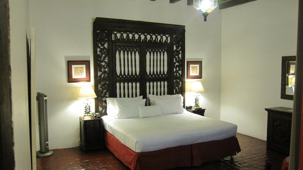 Hotel Casa Colonial - Adults Only Куернавака Стая снимка